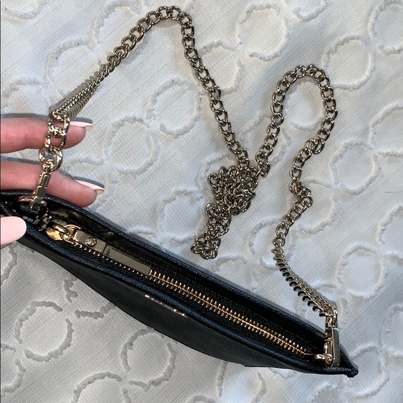 Kate Spade ♠️ Crossbody purse. - Picture 4 of 6